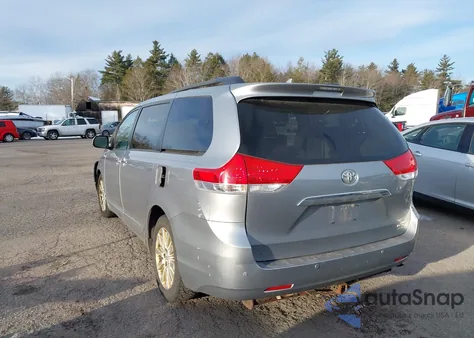 2011 Toyota Sienna Limited from USA, damaged, VIN 5TDDK3DC6BS016088